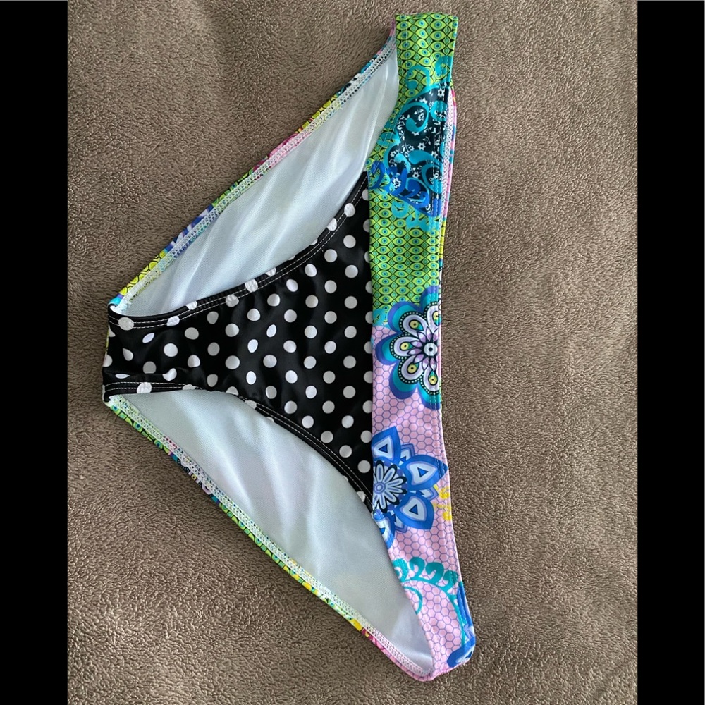NWOT 3 pcs XXL Bikini set polka flower NWOT - Picture 5 of 6